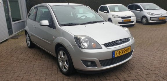 Ford Fiesta - 1.3-8V Futura - 1