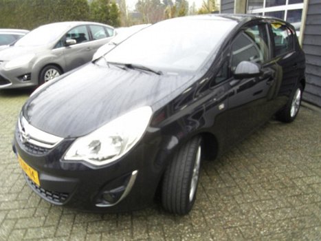 Opel Corsa - 1.4-16V Cosmo zeer mooie auto, origineel nederlands lage km stand - 1