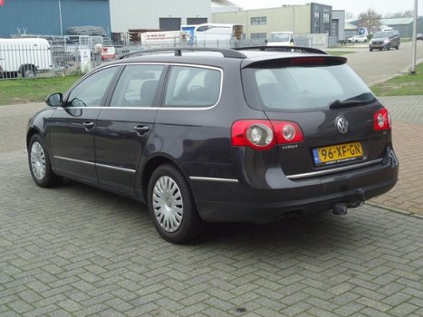 Volkswagen Passat Variant - 1.9 TDI Comfortline - 1