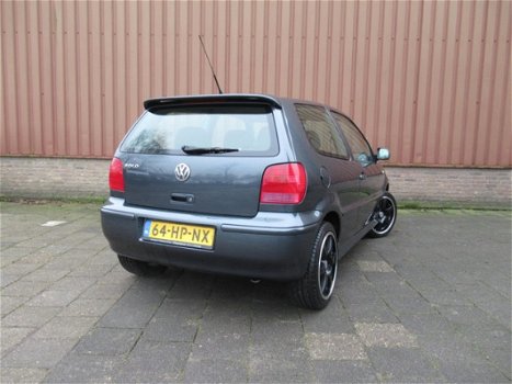 Volkswagen Polo - 1.4 - 1