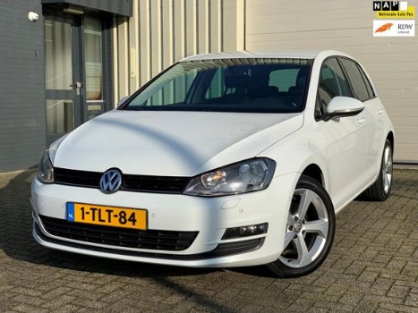 Volkswagen Golf - 2.0 TDI Highline DEALER ONDERH PDC TREKH MASSAGE STOEL - 1