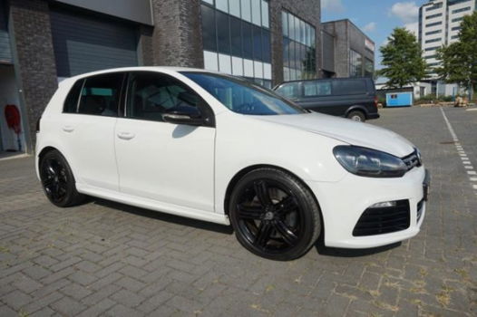 Volkswagen Golf - 2.0 R 4-Motion R20 DSG - 1