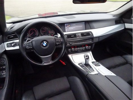 BMW 5-serie Touring - 535d High Executive PANO/leer/XENON/trekhaak *apk:10-2020 - 1