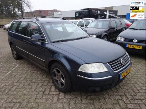 Volkswagen Passat Variant - 2.0-20V Arctic AIRCO/cruise *apk:06-2020 - 1