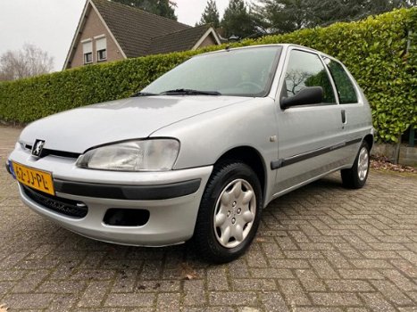 Peugeot 106 - 1.1 XTX Lage nap - 1