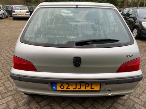 Peugeot 106 - 1.1 XTX Lage nap - 1