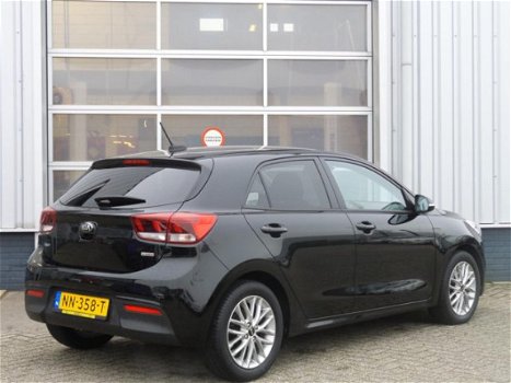 Kia Rio - 1.0 TGDI DynamicLine First Edition *NAVIGATIE/AIRCO - 1