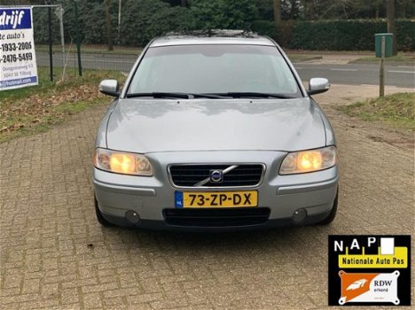 Volvo S60 - 2.4 140pk Drivers Edition II - 1