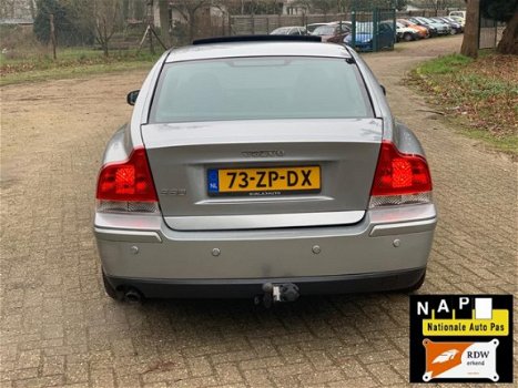 Volvo S60 - 2.4 140pk Drivers Edition II - 1