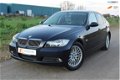 BMW 3-serie - 318i High Executive AUTOMAAT / NAVI / NETTE AUTO - 1 - Thumbnail