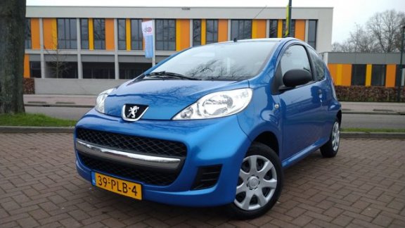 Peugeot 107 - 1.0 12V XR 3drs Nieuwe APK/77dkm/BJ2011 - 1