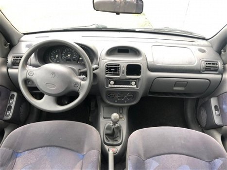 Renault Clio - 1.2 5DR NAP APK Elekpakket - 1