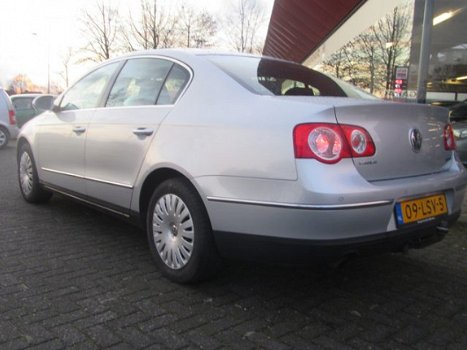 Volkswagen Passat - 1.4 TSI Comfortline BlueMotion Clima , Navi , Bluetooth tel (occasion) - 1