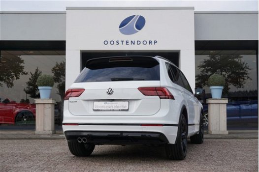 Volkswagen Tiguan - 1.5TSI/150pk ACT R-Line BlackStyle DSG Automaat|2019|Navi|Active Info Display|LE - 1