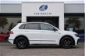 Volkswagen Tiguan - 1.5TSI/150pk ACT R-Line BlackStyle DSG Automaat|2019|Navi|Active Info Display|LE - 1 - Thumbnail