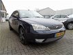 Ford Mondeo - 2.0-16V Platinum ZEER NETJES AIRCO - 1 - Thumbnail