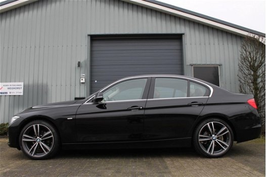BMW 3-serie - 320i EfficientDynamics Edition Upgrade Edition Xenon.Nap.Pdc.Leer.M-velgen.Stoelverw - 1