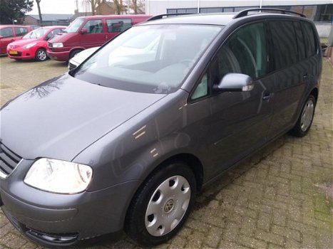 Volkswagen Touran - 1.9 TDI *grijs kenteken*nette auto - 1