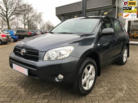 Toyota RAV4 - 2.0 VVTi Executive Leer, trekhaak, stoelverwarming, etc - 1