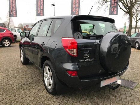 Toyota RAV4 - 2.0 VVTi Executive Leer, trekhaak, stoelverwarming, etc - 1