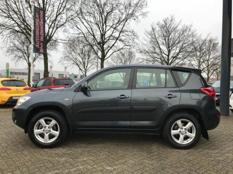 Toyota RAV4 - 2.0 VVTi Executive Leer, trekhaak, stoelverwarming, etc - 1