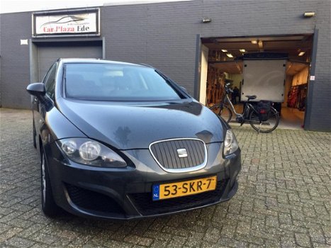 Seat Leon - 1.6 TDI Ecomotive Reference Airco Elek. Pakket LM-Wielen APK NAP - 1