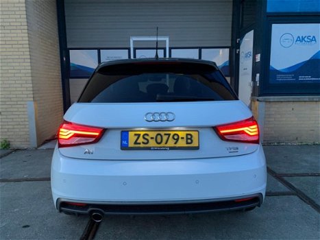 Audi A1 Sportback - 1.0 TFSI Sport S line Edition S-Line | S-Tronic | Navi | Stoelverwarming - 1