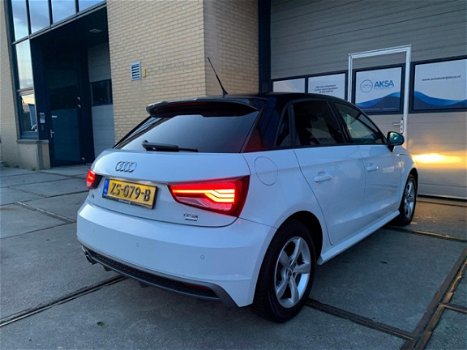 Audi A1 Sportback - 1.0 TFSI Sport S line Edition S-Line | S-Tronic | Navi | Stoelverwarming - 1