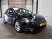 Seat Leon - 1.6 TDI Limited Edition III 1e EIGENAAR LED HALF LEER LEER NAVI ECC CRUISE - 1 - Thumbnail