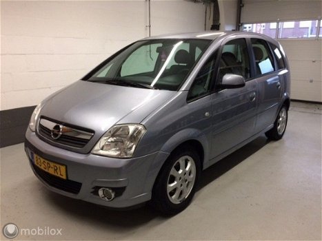 Opel Meriva - 1.8-16V Cosmo - 1