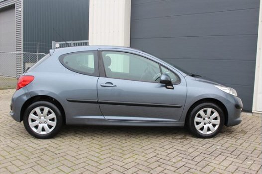 Peugeot 207 - 1.4-16V Color-line /Airco/Navigatie/Trekhaak/Elektrische ramen - 1