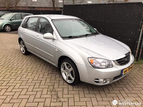 Kia Cerato - 2.0 CVVT EX - 1