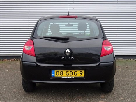 Renault Clio - 1.2-16V Special Line - 1