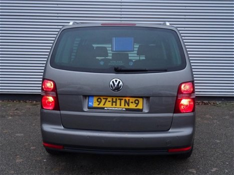 Volkswagen Touran - 1.4 TSI Trendline / automaat / Airco / 5-deurs / elek ramen / Cruise control / - 1