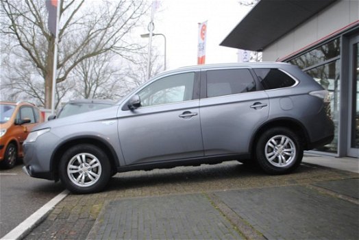 Mitsubishi Outlander - 2.0 PHEV Business Edition X-Line INCL-BTW NL-AUTO NAP - 1