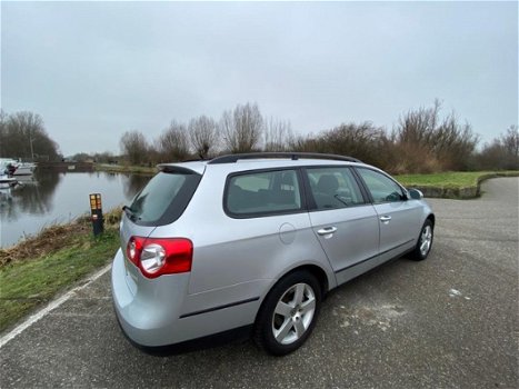 Volkswagen Passat Variant - 2.0 TDI 140pk Trendline - 1