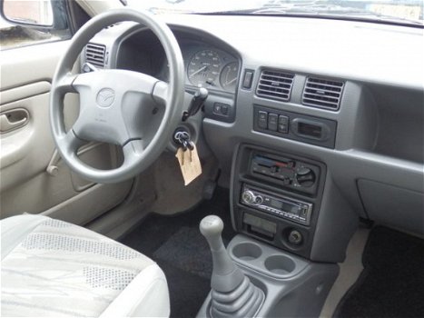 Mazda Demio - 1.3 LX ZEER NETTE AUTO - 1