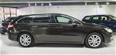 Peugeot 508 SW - 1.6 THP Blue Premium AUTOMAAT BI-XENON PANO KEYLESS LEDER TREKHAAK HEAD-UP NAP NL A - 1 - Thumbnail