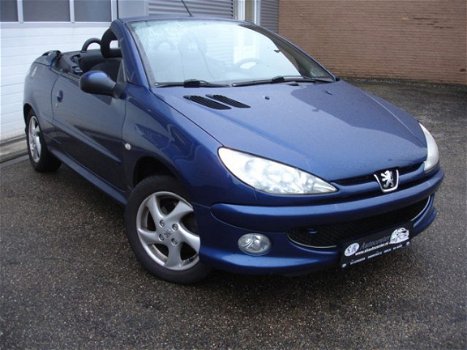 Peugeot 206 CC - 1.6I 16V NETTE AUTO - SPECIALE MEENEEMPRIJS - 1