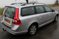 Volvo V70 - 2.5T Momentum // LPG / G3 / AUTOMAAT // - 1 - Thumbnail