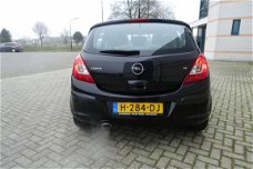 Opel Corsa - 1.4-16V Sport 17 "l.m. velgen - 90 pk motor - airco -elec. ramen