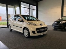 Peugeot 107 - 1.0-12V Millesim 200 AIRCO