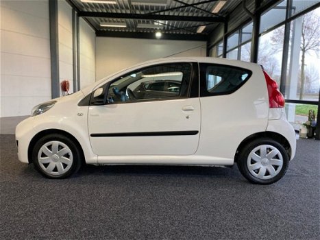 Peugeot 107 - 1.0-12V Millesim 200 AIRCO - 1