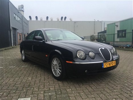 Jaguar S-type - 2.7D V6 AIRCO / CRÈME LEDER / GROOT TV NAVI / PDC / XENON / MEMORY STOELEN / FULL OP - 1