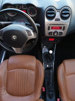 Alfa Romeo MiTo - 1.4 Distinctive Panorama dak, leer - 1