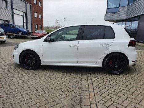 Volkswagen Golf - GTI 2.0 DSG 19 inch velgen - 1