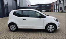 Volkswagen Up! - 1.0 take up