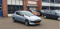 Peugeot 206 - 1.4 XR Challenge ZEER GOED ONDERHOUDEN, ZEER MOOI, NAP, APK 1 Jaar etc