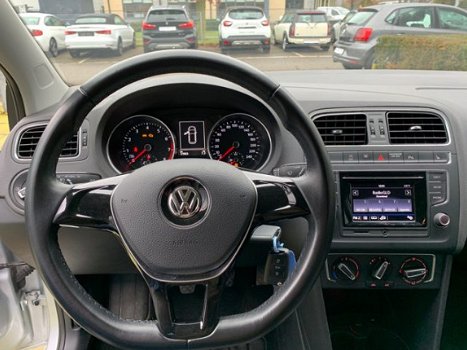 Volkswagen Polo - 1.2 TSI Comfortline STOELVERWARMING/SENSORENVOOR-ACHTER/NIEUWSTAAT - 1