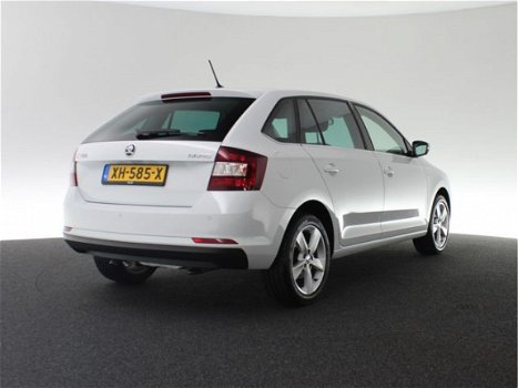 Skoda Rapid Spaceback - 1.0 96pk TSI Greentech Clever | Navigatie | Cruise Control | Parkeerhulp ach - 1